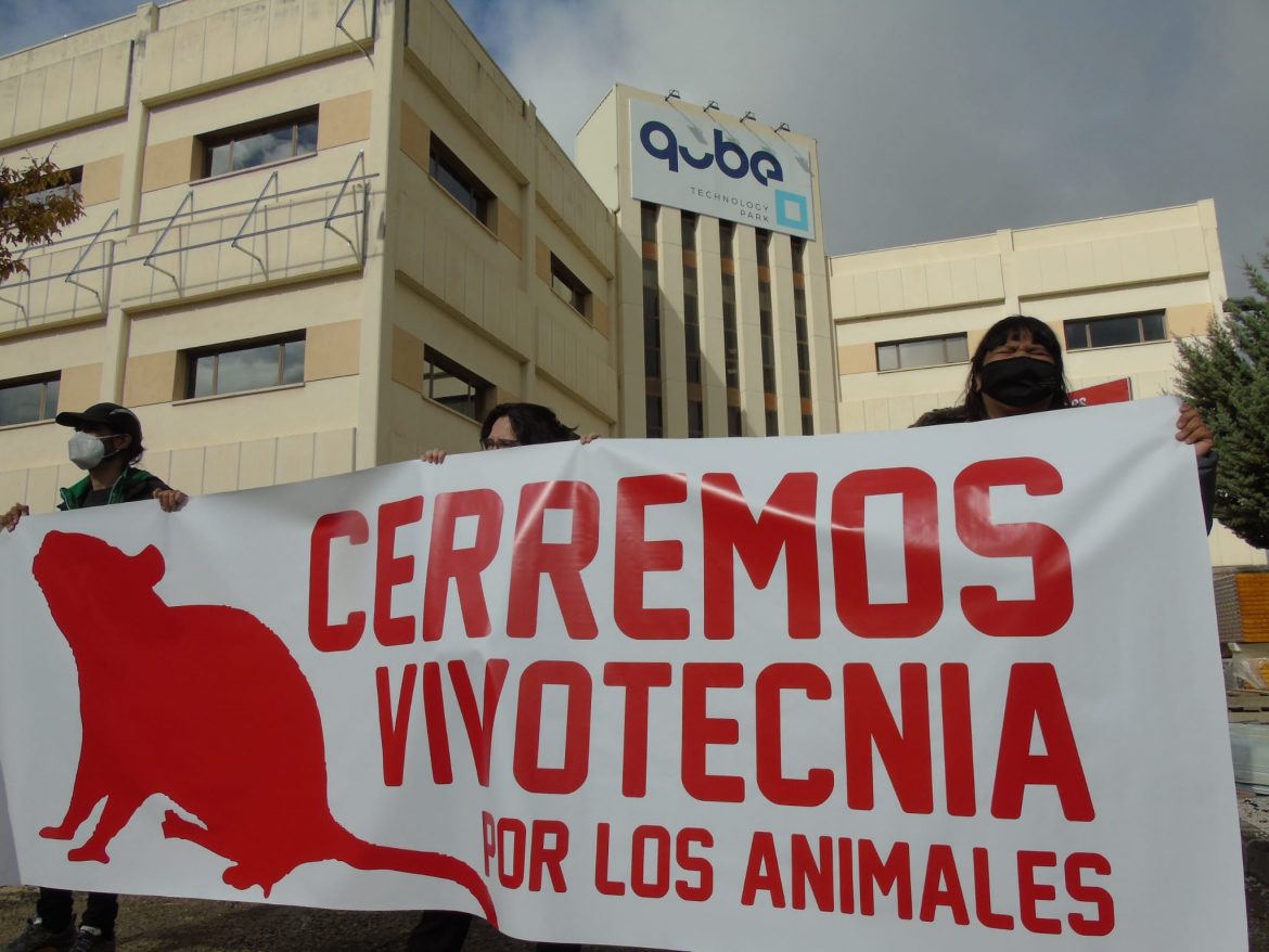 Por el cierre de Vivotecnia